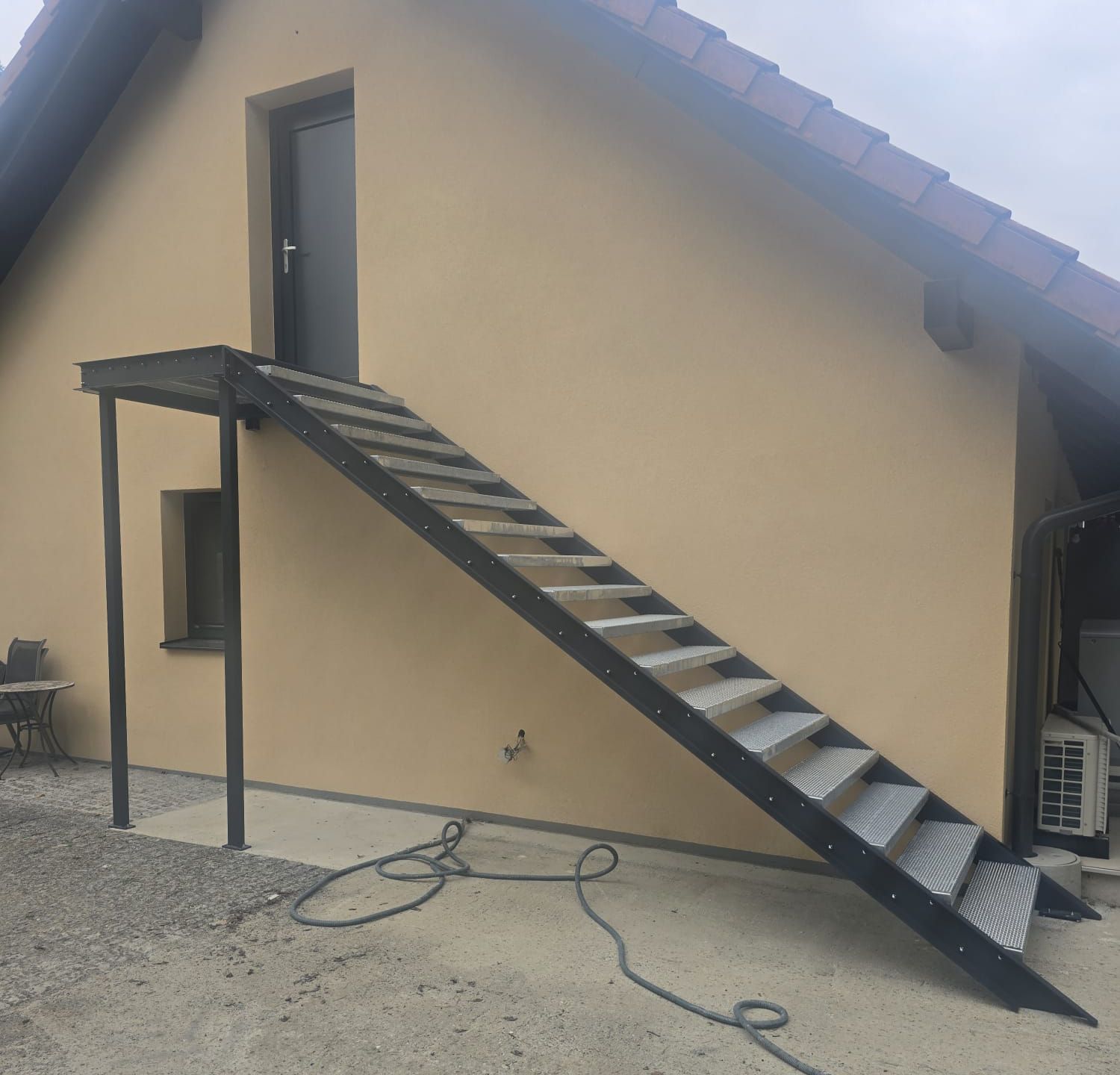 Stiegen von Steel Expert